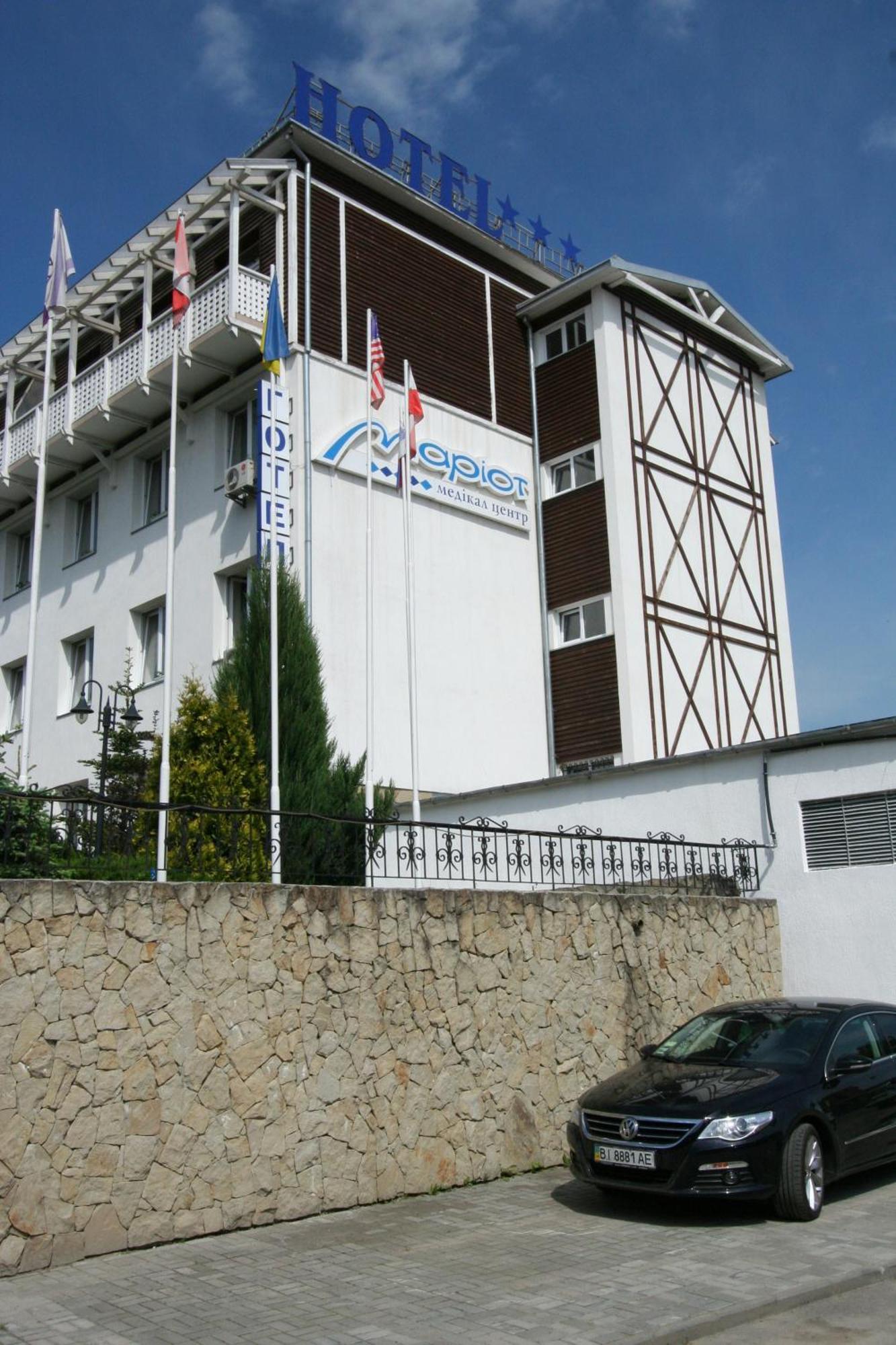 Mariot Medical Center Hotel Truskavets Dış mekan fotoğraf