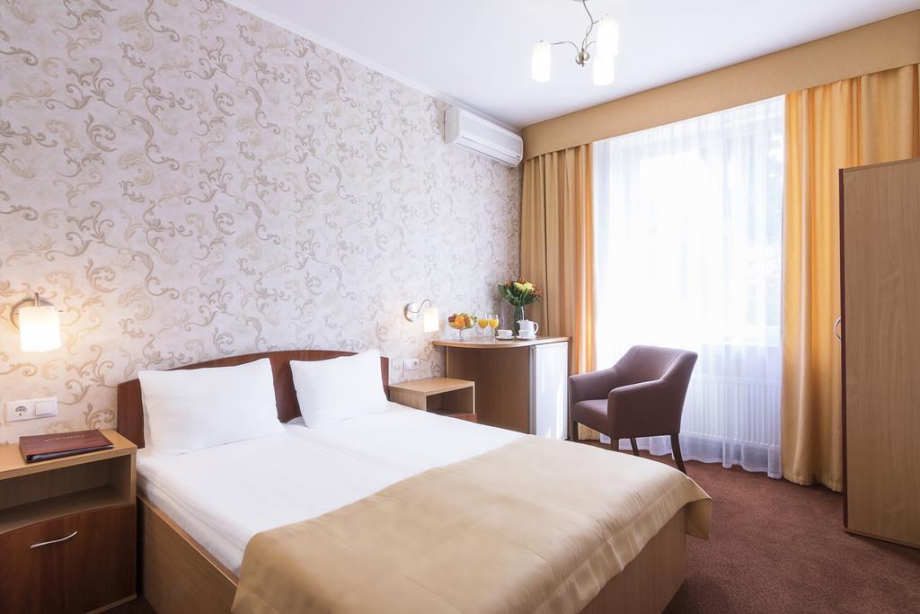 Mariot Medical Center Hotel Truskavets Dış mekan fotoğraf