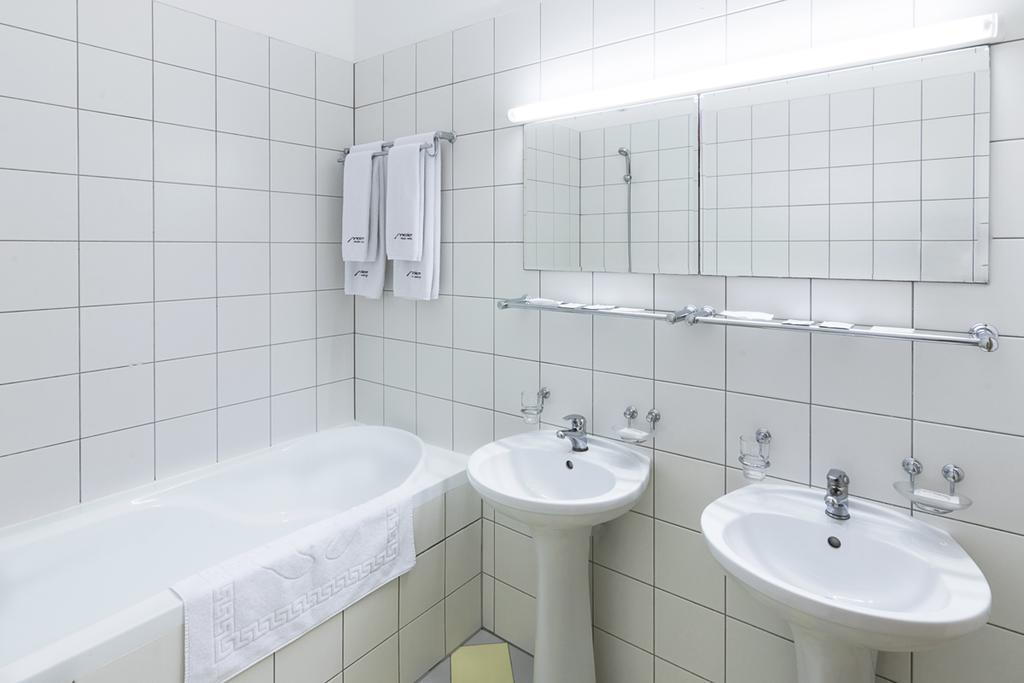 Mariot Medical Center Hotel Truskavets Dış mekan fotoğraf