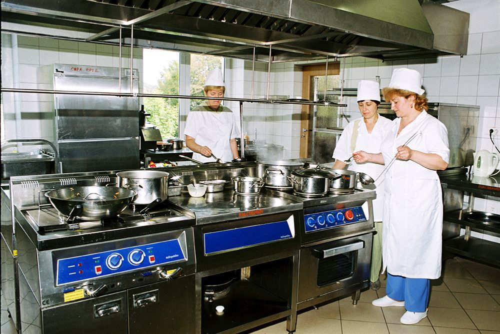 Mariot Medical Center Hotel Truskavets Dış mekan fotoğraf