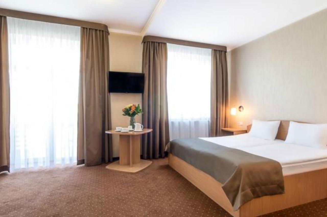 Mariot Medical Center Hotel Truskavets Dış mekan fotoğraf